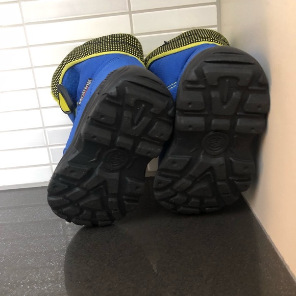 EUC Kamik waterproof lined baby snow boots - Picture 5 of 9